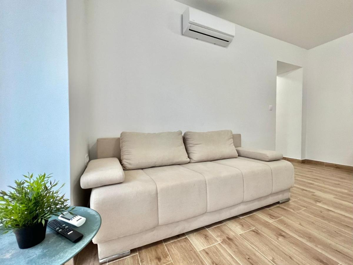 Fantasia Del Mare Apartment And Rooms Dramalj Exterior foto